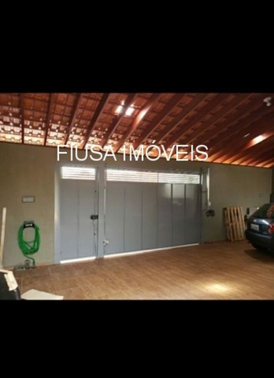 Casa, 3 quartos, 200 m² - Foto 1
