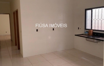 Casa, 2 quartos, 140 m² - Foto 1