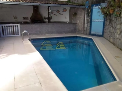 Casa, 5 quartos, 250 m² - Foto 1