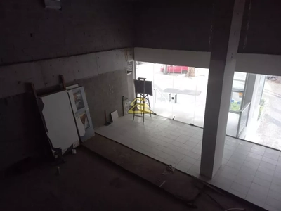 Loja-Salão, 204 m² - Foto 1