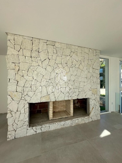 Casa, 3 quartos, 226 m² - Foto 1