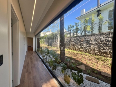 Casa, 3 quartos, 219 m² - Foto 2