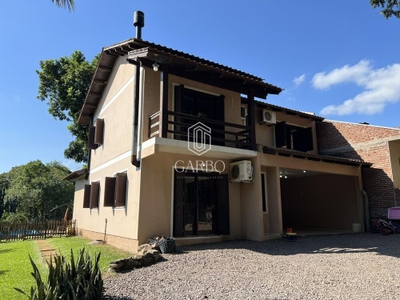 Casa, 3 quartos, 250 m² - Foto 1