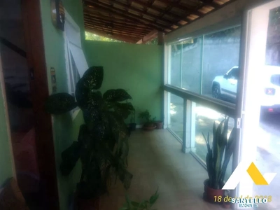 Casa, 2 quartos, 200 m² - Foto 1