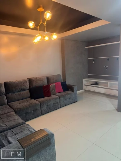 Casa, 3 quartos, 279 m² - Foto 2