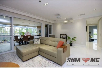 Apartamento, 3 quartos, 262 m² - Foto 1