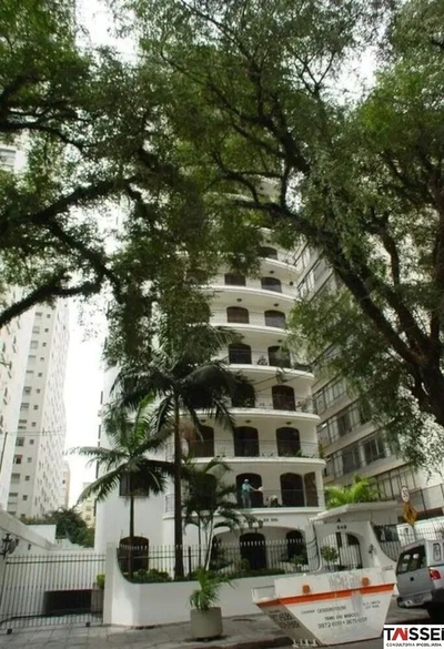 Apartamento, 3 quartos, 280 m² - Foto 2