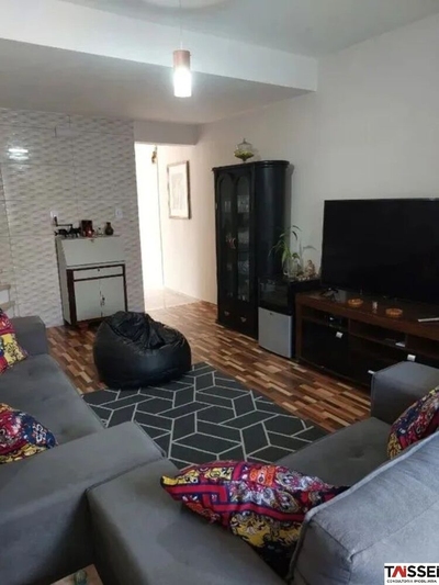 Casa, 2 quartos, 150 m² - Foto 1