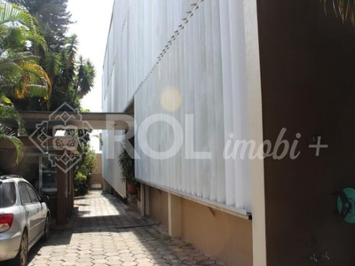 Prédio Inteiro, 8813 m² - Foto 1