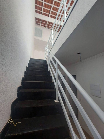 Sobrado, 3 quartos, 200 m² - Foto 1