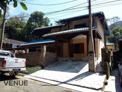 Sobrado, 6 quartos, 460 m² - Foto 1