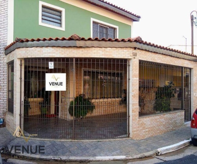 Sobrado, 3 quartos, 220 m² - Foto 1