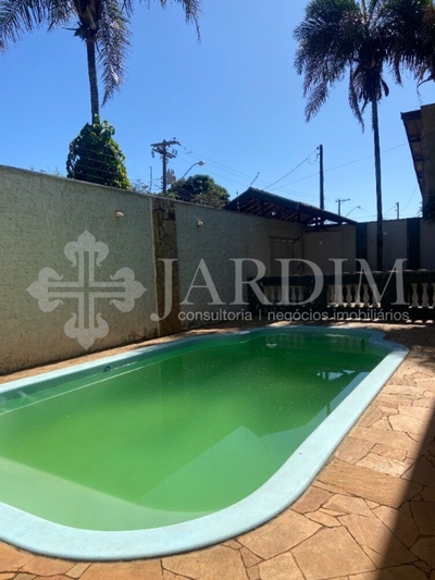 Chácara, 3 quartos, 1250 m² - Foto 2