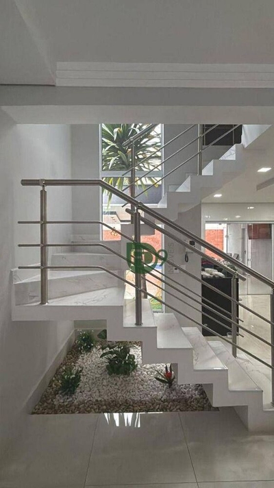 Casa, 3 quartos, 207 m² - Foto 3
