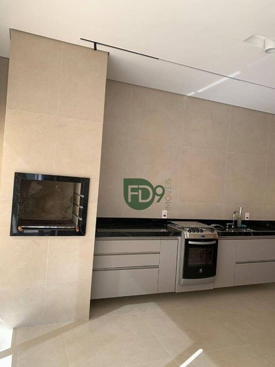 Casa, 3 quartos, 214 m² - Foto 4