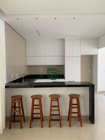 Casa, 3 quartos, 214 m² - Foto 3