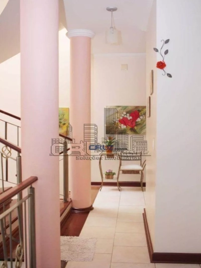 Casa, 4 quartos, 270 m² - Foto 4