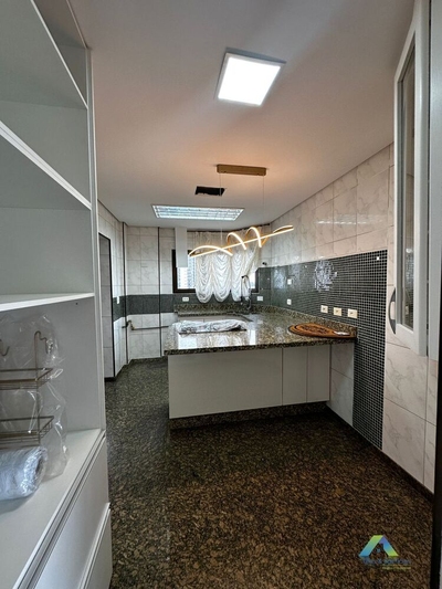 Apartamento, 4 quartos, 188 m² - Foto 1