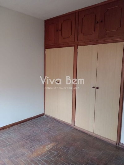Casa, 5 quartos, 220 m² - Foto 3