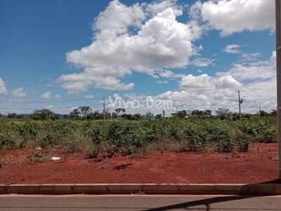 Terreno, 180 m² - Foto 1