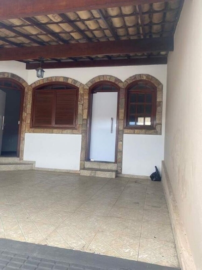 Casa, 3 quartos, 180 m² - Foto 1