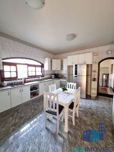 Casa, 4 quartos, 360 m² - Foto 2