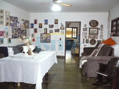 Chácara, 4 quartos, 1710 m² - Foto 1