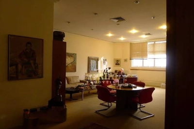 Prédio Inteiro, 8701 m² - Foto 1