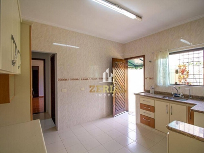 Casa, 3 quartos, 223 m² - Foto 4