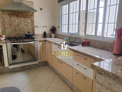 Sobrado, 3 quartos, 243 m² - Foto 5