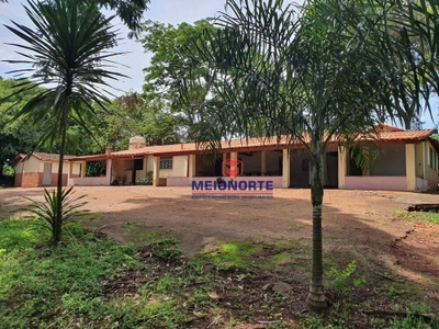 Sítio, 4 quartos, 10000 m² - Foto 1