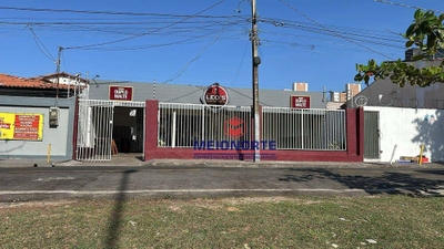 Casa, 4 quartos, 360 m² - Foto 2