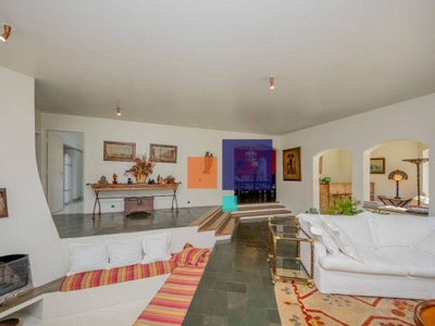 Casa, 4 quartos, 295 m² - Foto 2