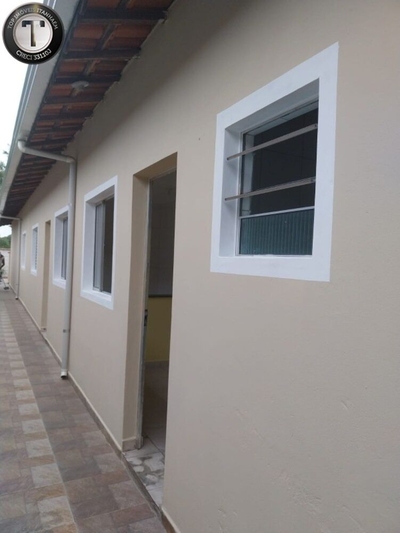 Casa, 2 quartos, 150 m² - Foto 1