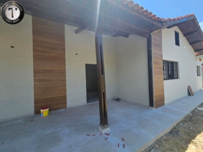 Casa, 4 quartos, 200 m² - Foto 1