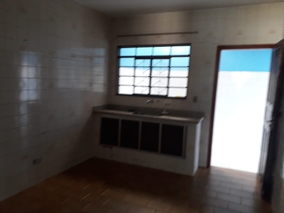 Casa, 2 quartos, 80 m² - Foto 1