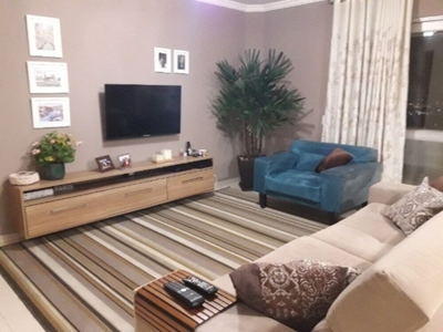 Apartamento, 3 quartos, 135 m² - Foto 1