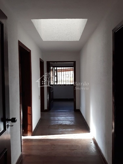 Casa, 3 quartos, 231 m² - Foto 1