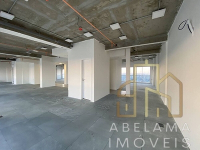 Sala-Conjunto, 3000 m² - Foto 1