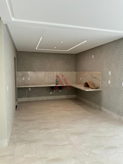 Sobrado, 4 quartos, 299 m² - Foto 1