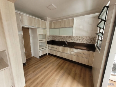 Apartamento, 3 quartos, 92 m² - Foto 2