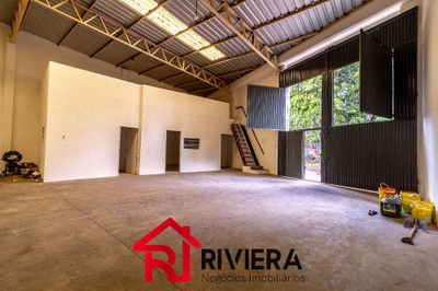 Depósito-Galpão, 1050 m² - Foto 1