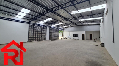 Depósito-Galpão, 1600 m² - Foto 1