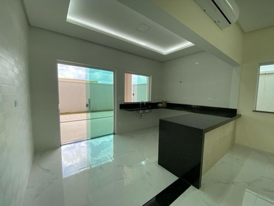 Casa, 3 quartos, 180 m² - Foto 1