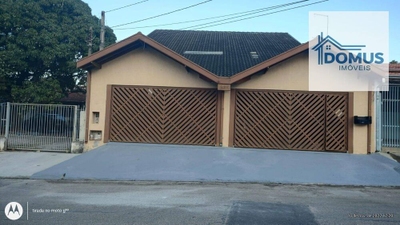 Casa, 4 quartos, 200 m² - Foto 1