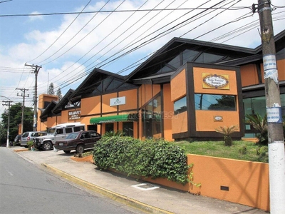 Sala-Conjunto, 1700 m² - Foto 1