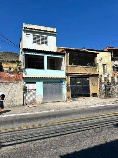 Casa, 4 quartos, 200 m² - Foto 1