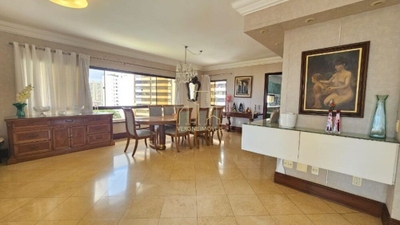 Apartamento, 4 quartos, 268 m² - Foto 2