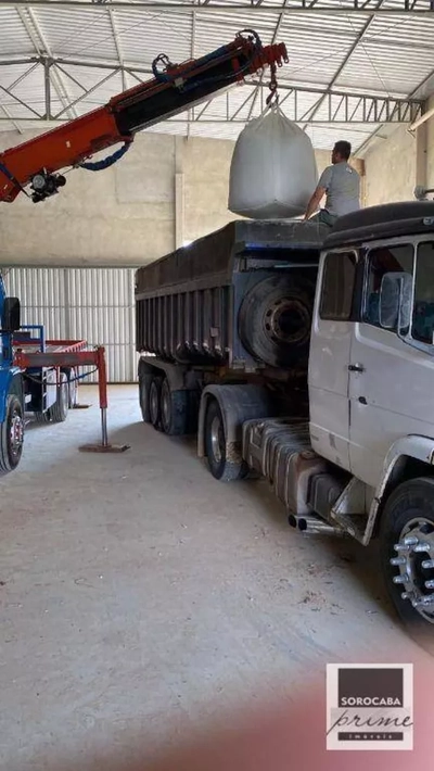 Depósito-Galpão, 1300 m² - Foto 1