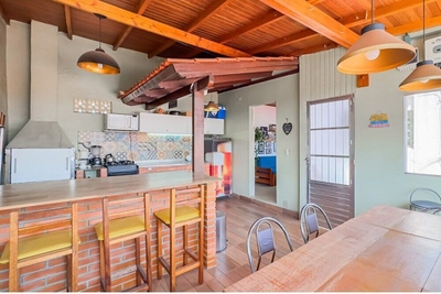 Casa, 2 quartos, 200 m² - Foto 2